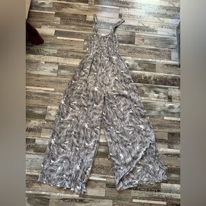 Nordstrom Gray and Cream Leaf Print Jumpsuit